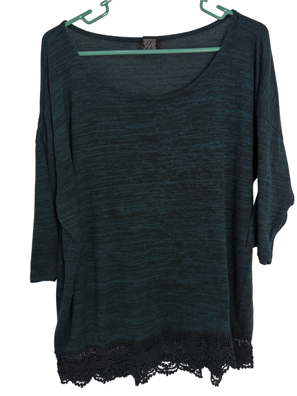 3/$20 Shannon Ford New York Women’s 3/4 Sleeve Lace Trim Knit Top Size 1X